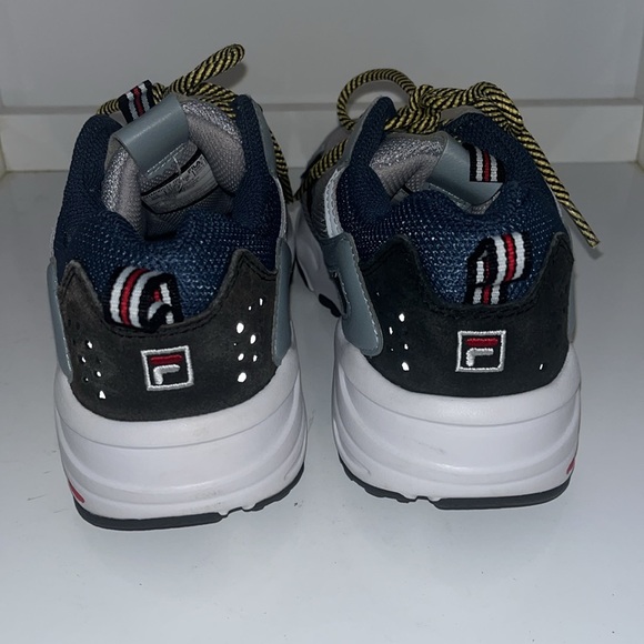 Fila gray and blue sneakers size 8.5 - Picture 3 of 8